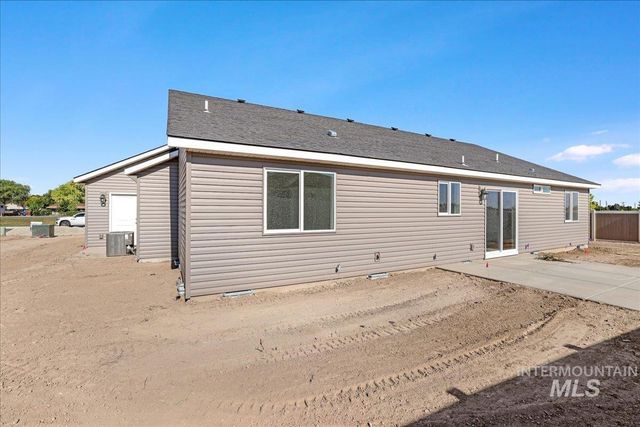 592 Eclipse Dr, Twin Falls, ID 83301