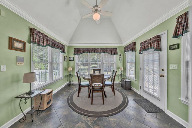 134 Stoneybrook RD, Roanoke, VA 24019