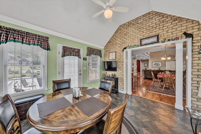 134 Stoneybrook RD, Roanoke, VA 24019