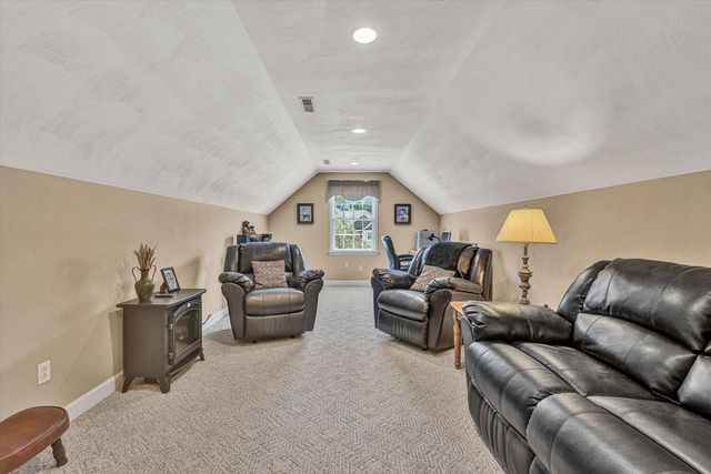 134 Stoneybrook RD, Roanoke, VA 24019