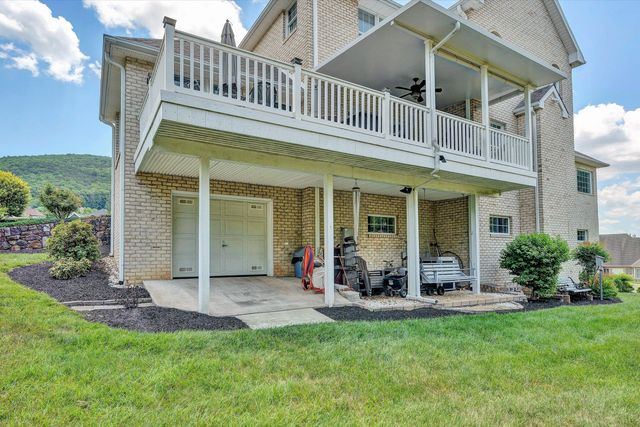 134 Stoneybrook RD, Roanoke, VA 24019