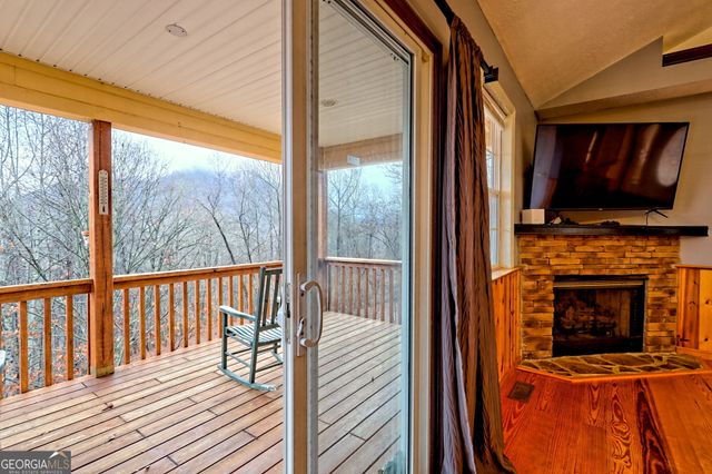 162 Eagles View Valley, Hayesville, NC 28904