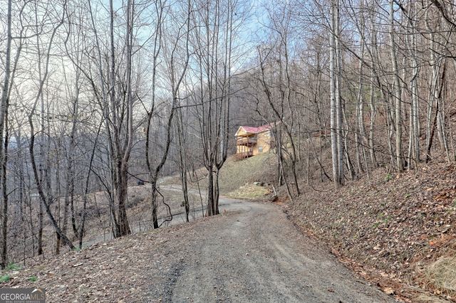 162 Eagles View Valley, Hayesville, NC 28904