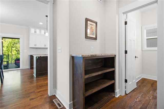 2362 SW River Trail Road, Lee's Summit, MO 64082