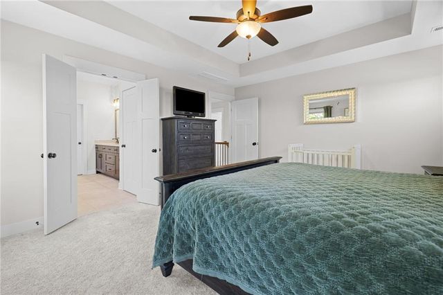 2362 SW River Trail Road, Lee's Summit, MO 64082