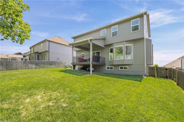 2362 SW River Trail Road, Lee's Summit, MO 64082