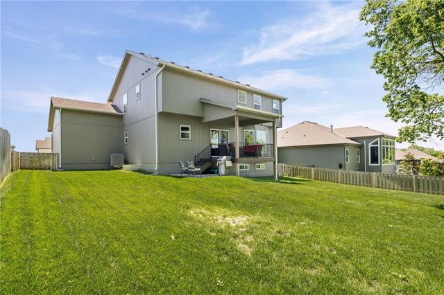 2362 SW River Trail Road, Lee's Summit, MO 64082