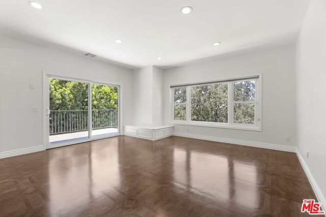 22405 Calipatria Drive, Calabasas, CA 91302
