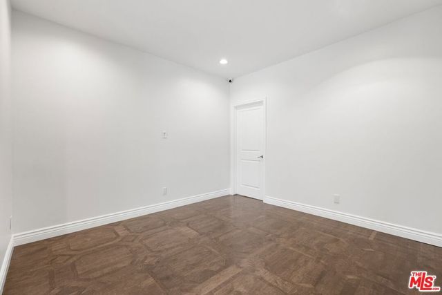 22405 Calipatria Drive, Calabasas, CA 91302