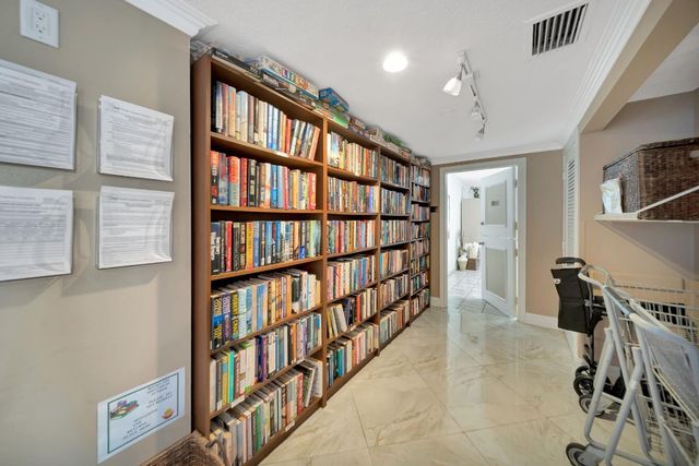 1461 S Ocean Blvd Apt 110, Pompano Beach, FL 33062