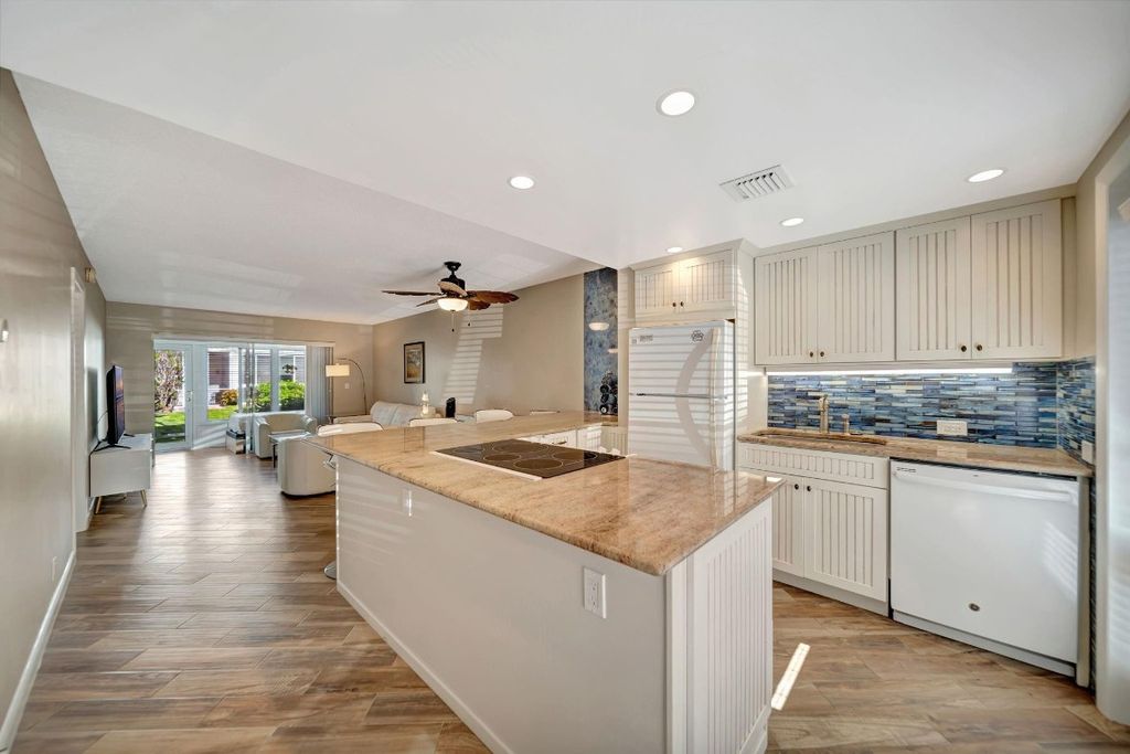 1461 S Ocean Blvd Apt 110, Pompano Beach, FL 33062