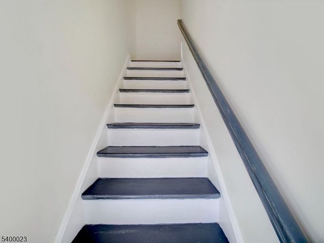 40 Meadowbrook Pl B, Maplewood Twp., NJ 07040