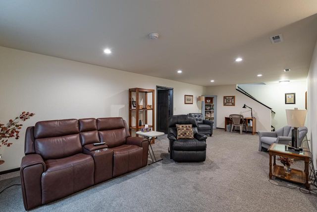 3120 Beyer ROAD, Holmen, WI 54636