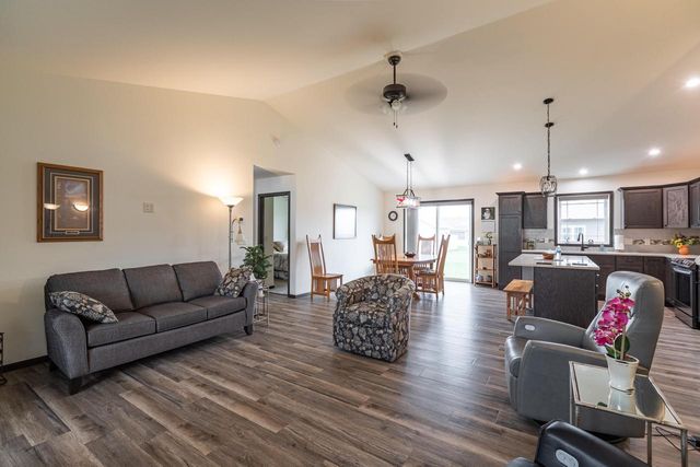 3120 Beyer ROAD, Holmen, WI 54636