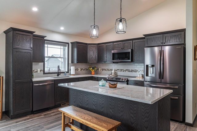 3120 Beyer ROAD, Holmen, WI 54636