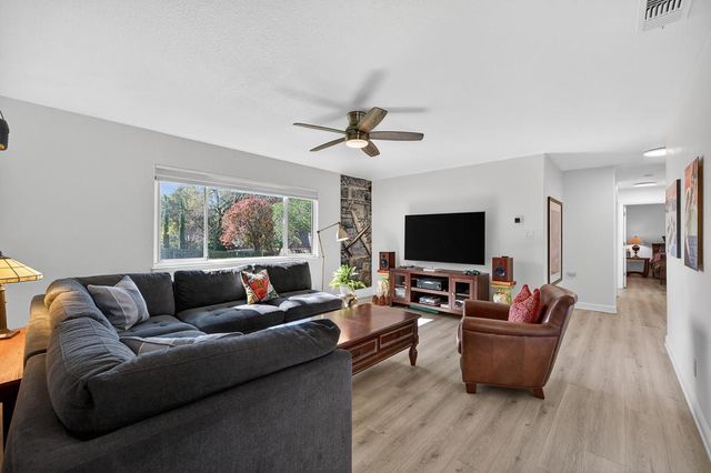 1008 Hanover Ct, El Dorado Hills, CA 95762