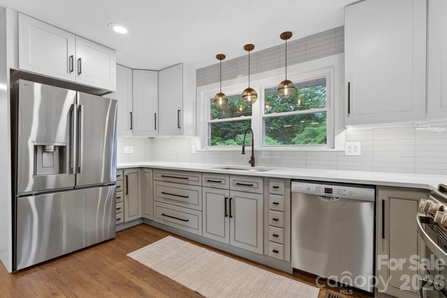 140 Dunbar Street, Bryson City, NC 28713