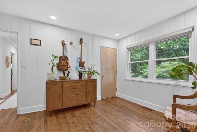 140 Dunbar Street, Bryson City, NC 28713