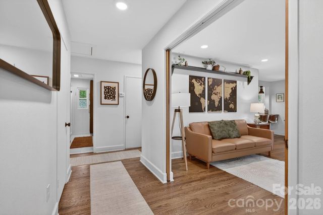 140 Dunbar Street, Bryson City, NC 28713