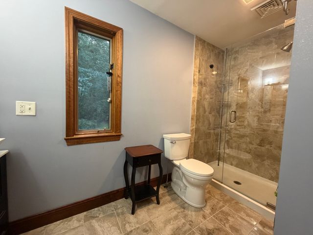 133 Cottonwood Ln, Agawam, MA 01001