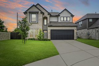 2203 Bright Sunrise Trail, Fresno, TX 77545