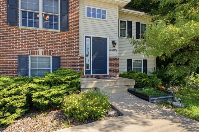 5505 38th Avenue, Moline, IL 61265