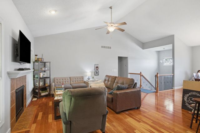 5505 38th Avenue, Moline, IL 61265