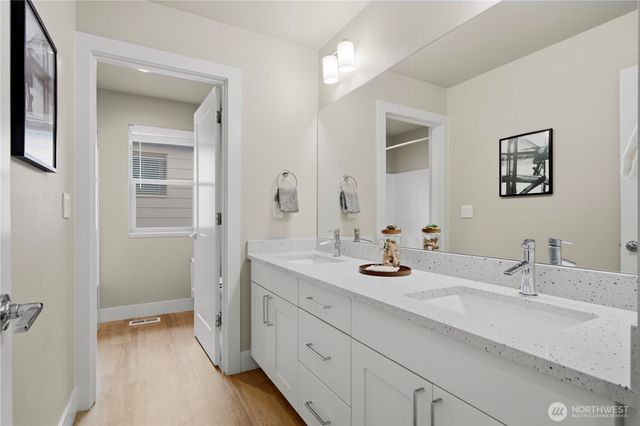 23398 SE 41st Court, Sammamish, WA 98075