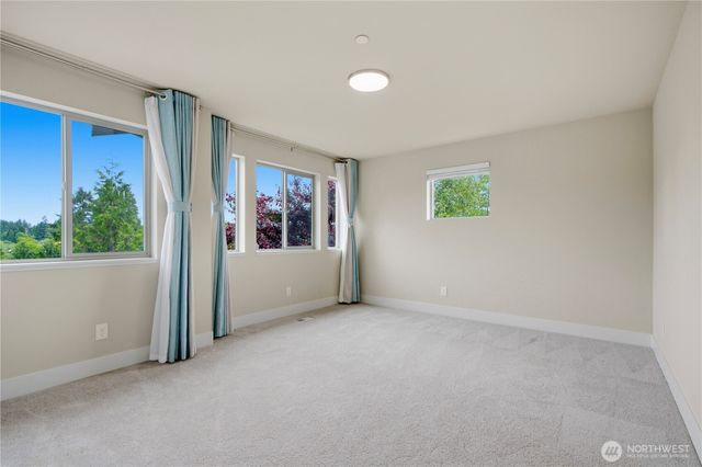 23398 SE 41st Court, Sammamish, WA 98075