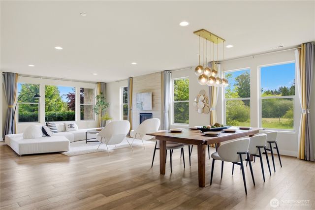 23398 SE 41st Court, Sammamish, WA 98075