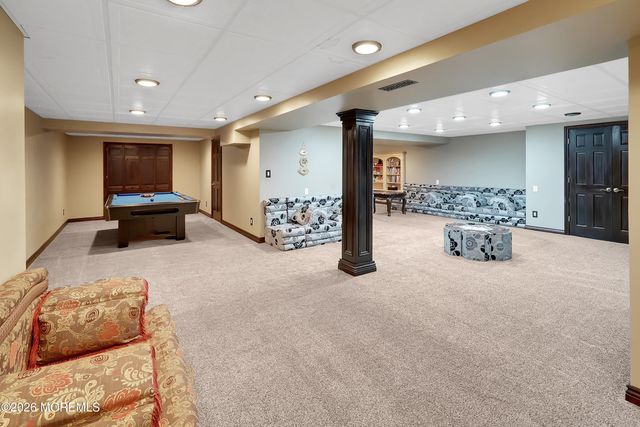 2 Stonehenge Court, Jackson, NJ 08527