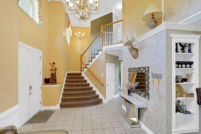 2 Stonehenge Court, Jackson, NJ 08527