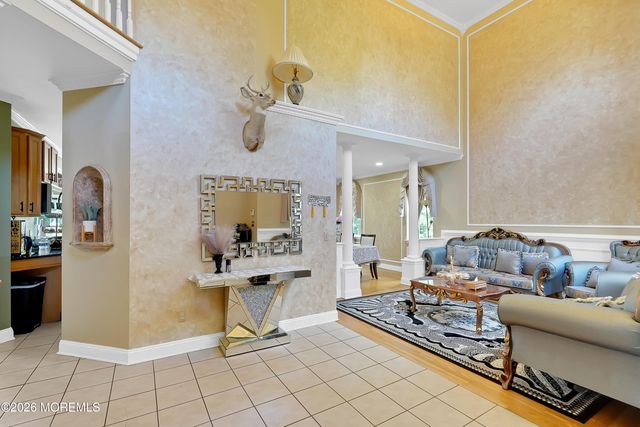 2 Stonehenge Court, Jackson, NJ 08527