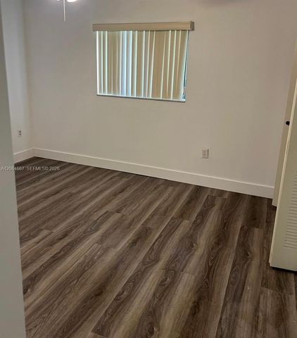 6375 W 22nd Ct 204, Hialeah, FL 33016