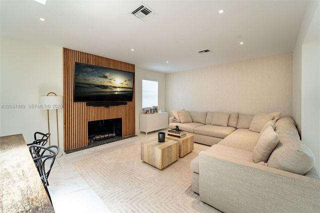 1777 Daytonia Road, Miami Beach, FL 33141