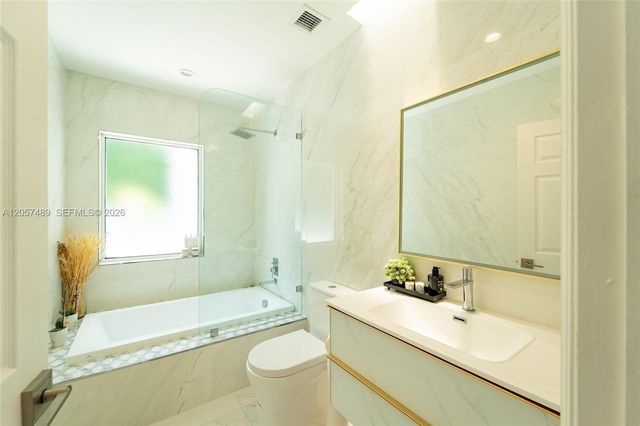 1777 Daytonia Road, Miami Beach, FL 33141