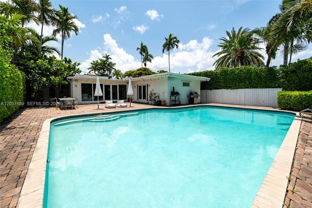 1777 Daytonia Road, Miami Beach, FL 33141