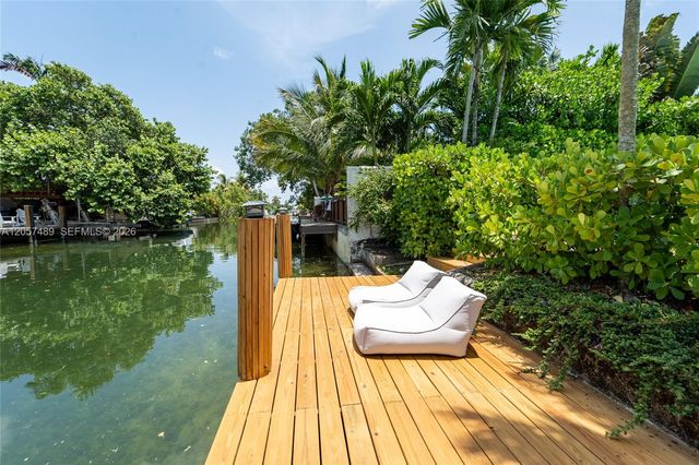 1777 Daytonia Road, Miami Beach, FL 33141