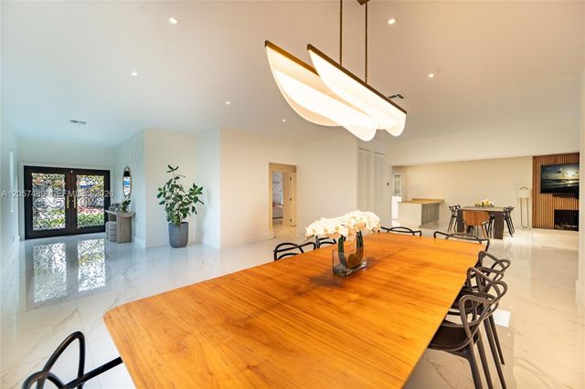 1777 Daytonia Road, Miami Beach, FL 33141