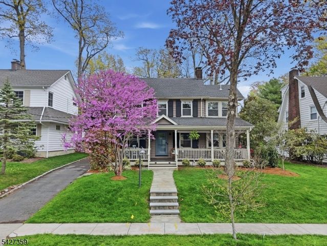 36 Kendal Ave, Maplewood Twp., NJ 07040