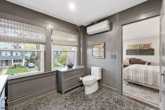 36 Kendal Ave, Maplewood Twp., NJ 07040