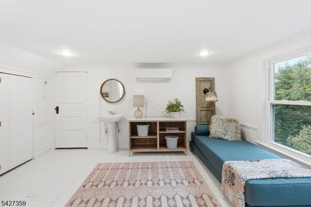 36 Kendal Ave, Maplewood Twp., NJ 07040