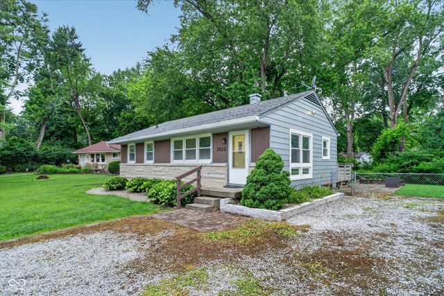 2522 Parr Drive, Indianapolis, IN 46220