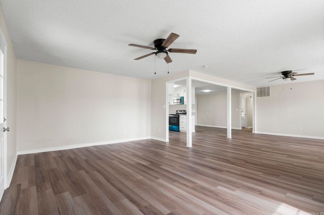 110 W Alabama Street, Beebe, AR 72012