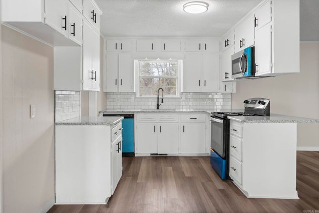 110 W Alabama Street, Beebe, AR 72012