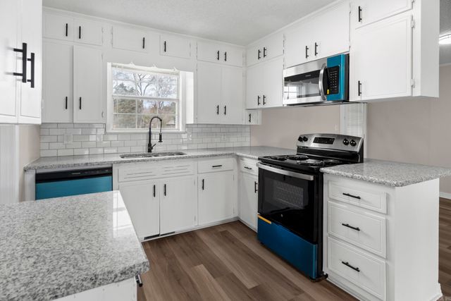 110 W Alabama Street, Beebe, AR 72012