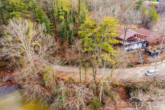 3431 6th Street Drive NW, Hickory, NC 28601
