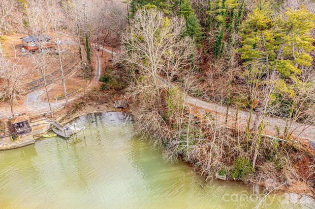 3431 6th Street Drive NW, Hickory, NC 28601