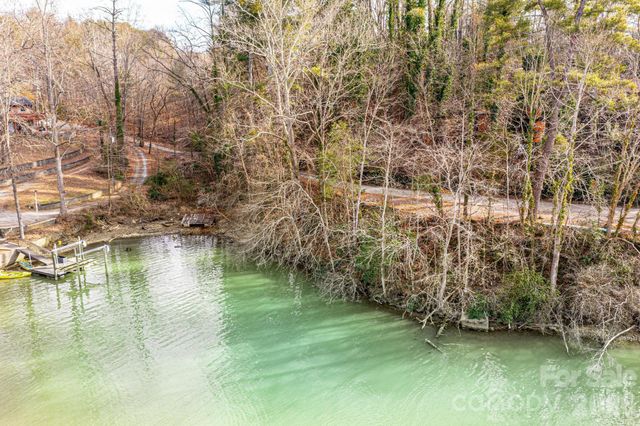 3431 6th Street Drive NW, Hickory, NC 28601