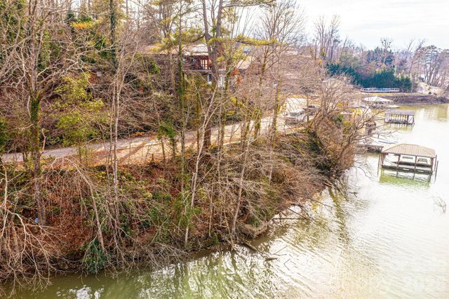 3431 6th Street Drive NW, Hickory, NC 28601